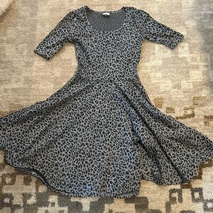 LuLaRoe
Size small dress